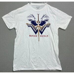 Wonder Woman T-Shirt Tee Size Medium Short Sleeve Cotton White Shirt, Med